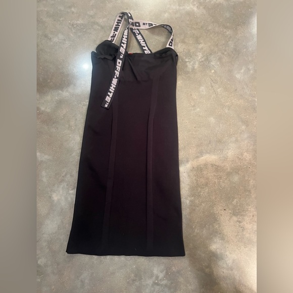 Authentic off white dress - Picture 2 of 11